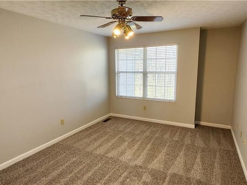 3946 W Summit Ridge Drive, Beavercreek, OH 45430 Photo 11