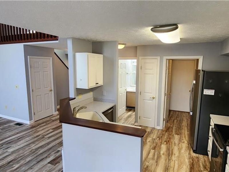 3946 W Summit Ridge Drive, Beavercreek, OH 45430 Photo 5