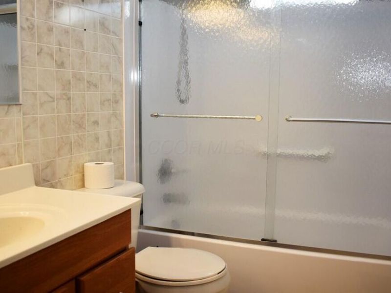 2873 Ontario Street, Columbus, OH 43224 Photo 10