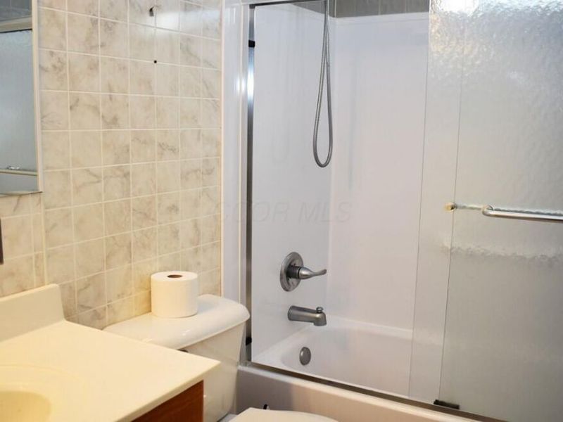 2873 Ontario Street, Columbus, OH 43224 Photo 11