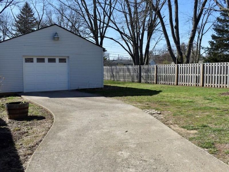 2873 Ontario Street, Columbus, OH 43224 Photo 2