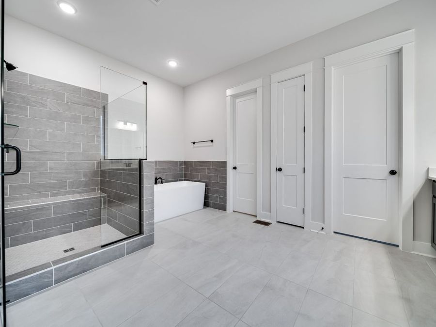 Property Image 80