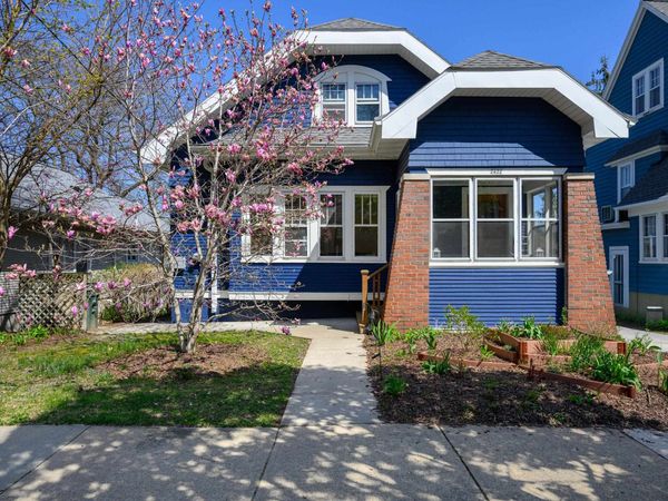 2422 Chamberlain Avenue, Madison, WI 53726