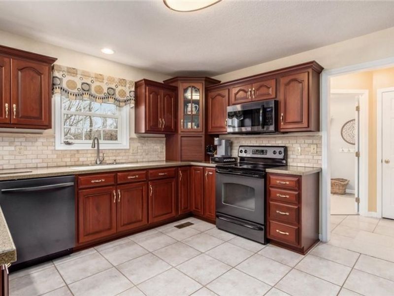 3625 Chloe Lane, Nashport, OH 43830 Photo 8