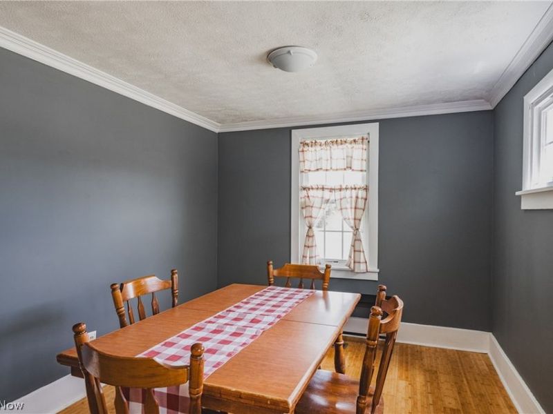 105 W 4 1/2 Street, Williamstown, WV 26187 Photo 10