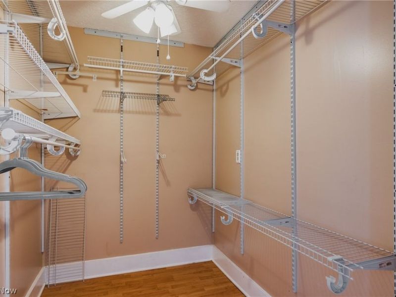 105 W 4 1/2 Street, Williamstown, WV 26187 Photo 16