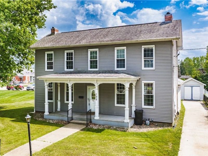 105 W 4 1/2 Street, Williamstown, WV 26187 Photo 2