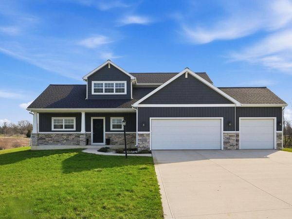 1251 Stintson Drive, Huntington, IN 46750