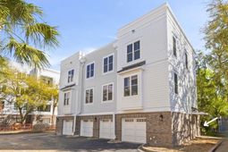 200 River Landing Drive photo 4