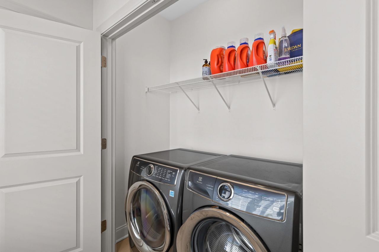 200 River Landing Drive Photo 24