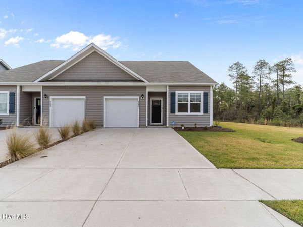 4293 Coralbead Lane, Leland, NC 28451