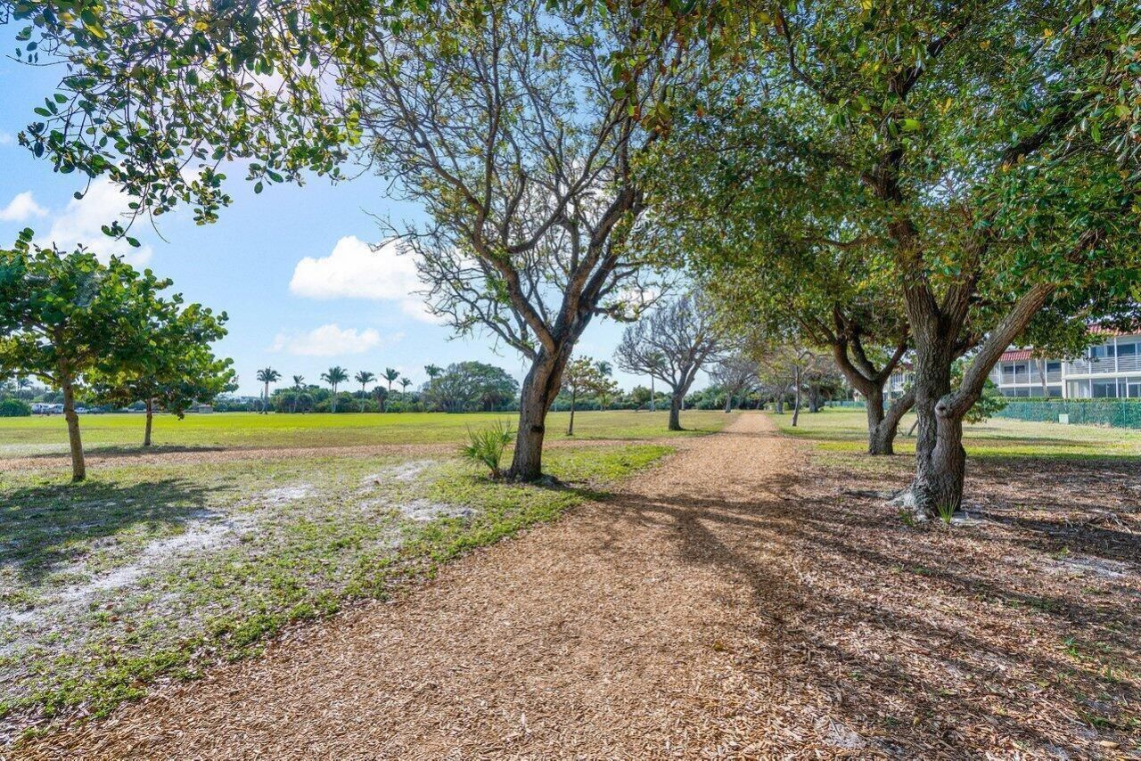 820 Bella Vista Court S, Unit 20, Jupiter, FL 33477 Photo