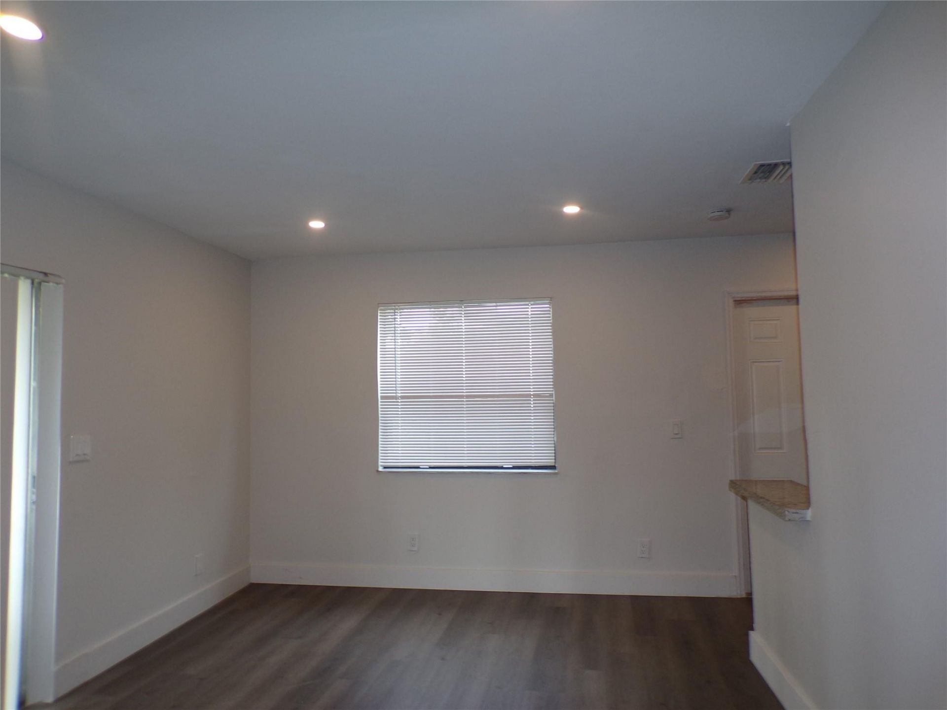 2725 SW 9th Street, Fort Lauderdale, FL 33312 Photo