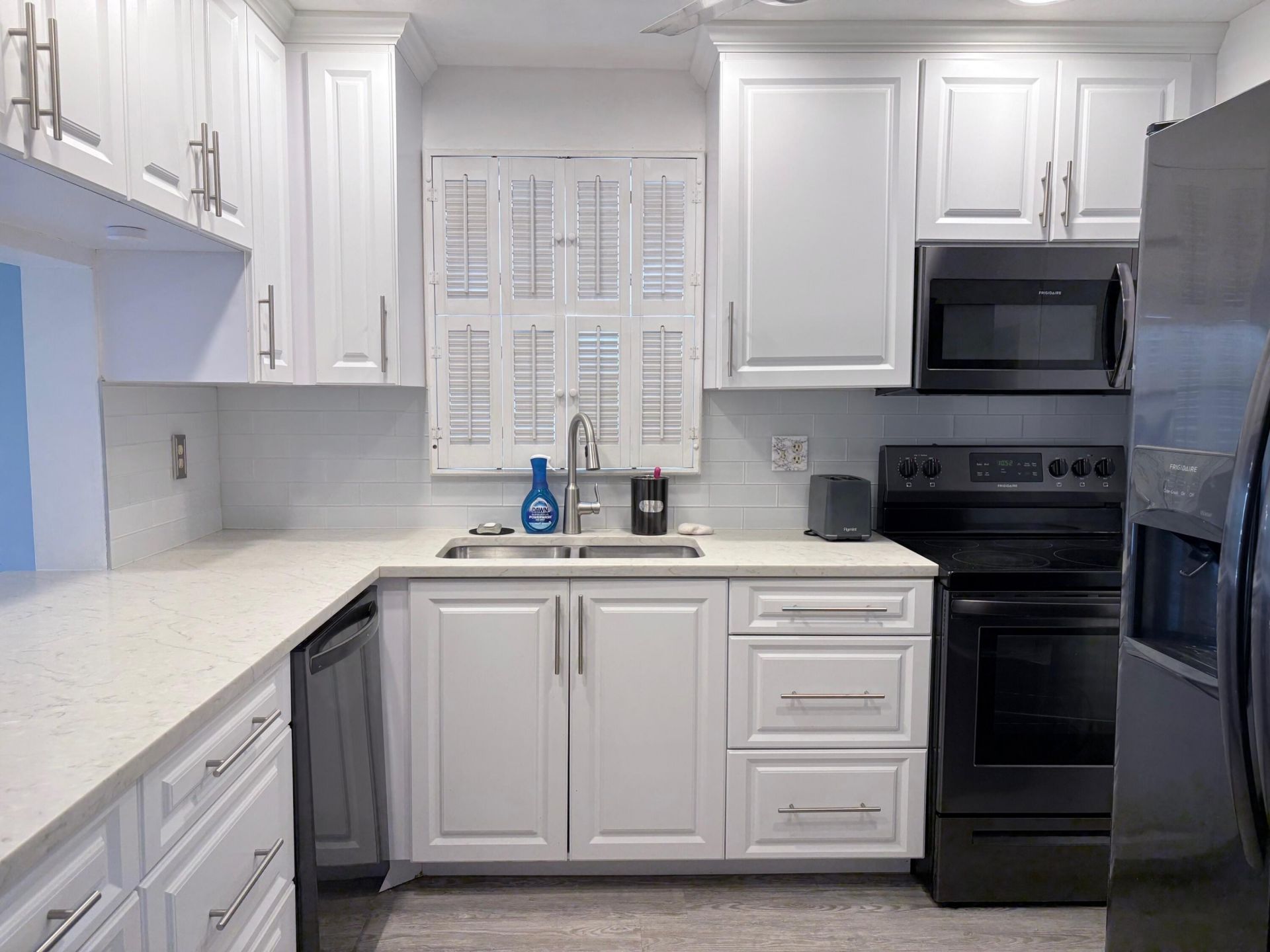 2316 S Cypress Bend Drive, Unit 318, Pompano Beach, FL 33069 Photo