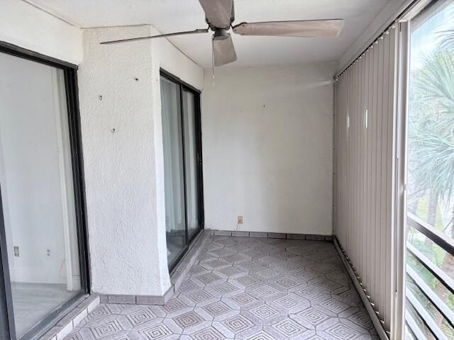 2316 S Cypress Bend Drive, Unit 318, Pompano Beach, FL 33069 Photo