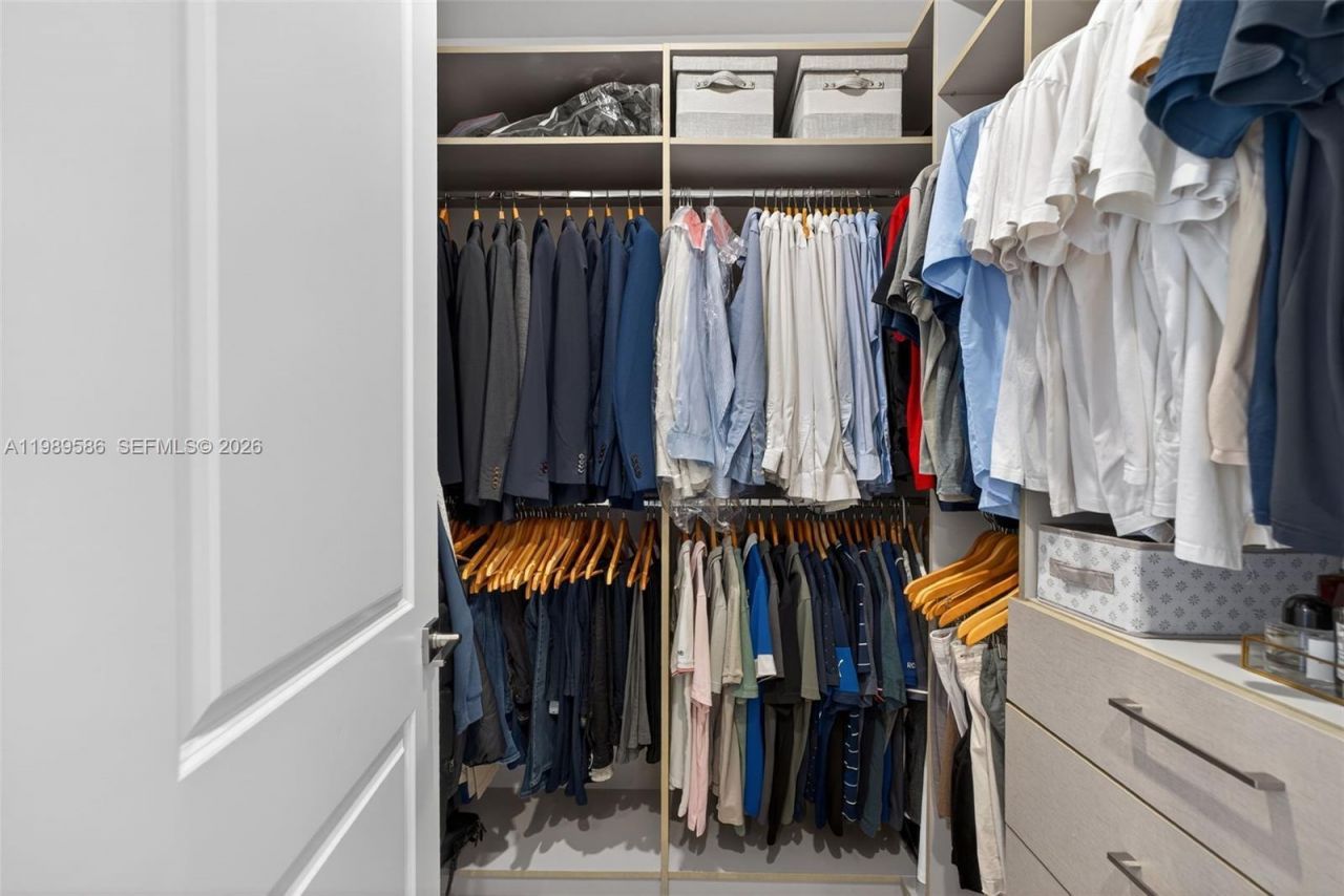 8267 SW 120th Ter , Miami, FL 33156 Photo