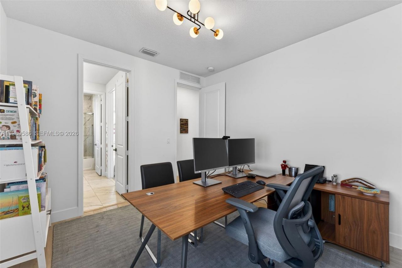 8267 SW 120th Ter , Miami, FL 33156 Photo