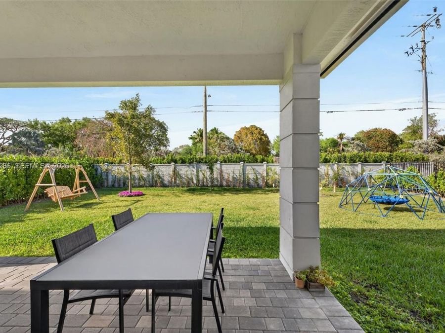 Property Image 42