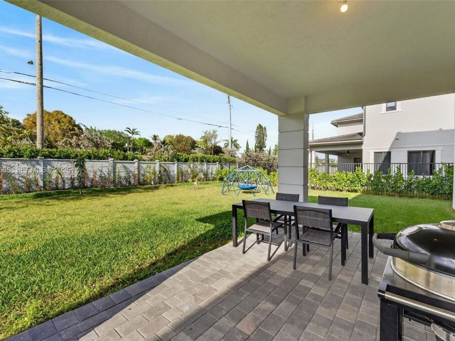 Property Image 44