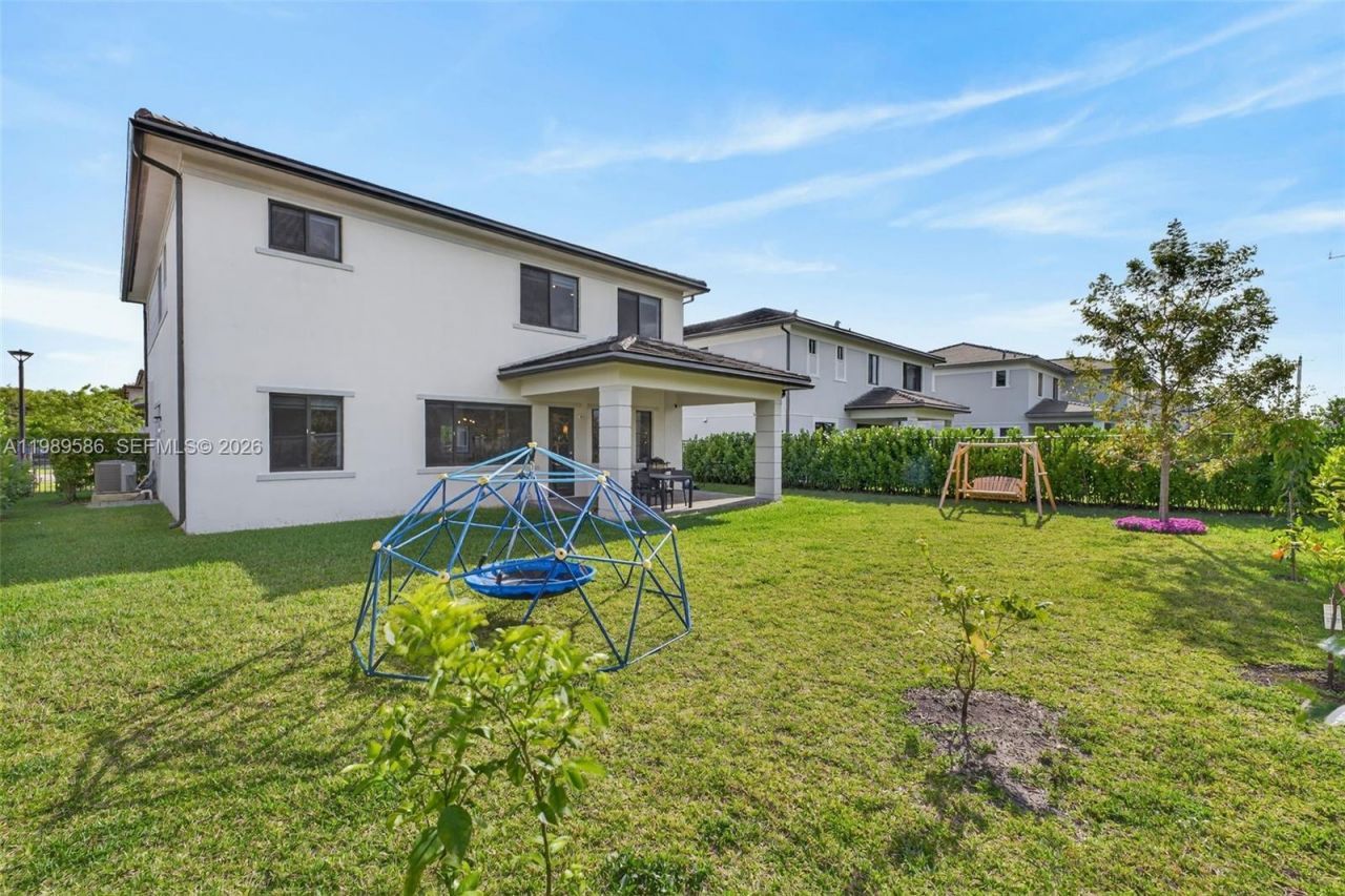 8267 SW 120th Ter , Miami, FL 33156 Photo