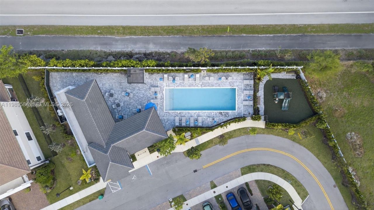 8267 SW 120th Ter , Miami, FL 33156 Photo