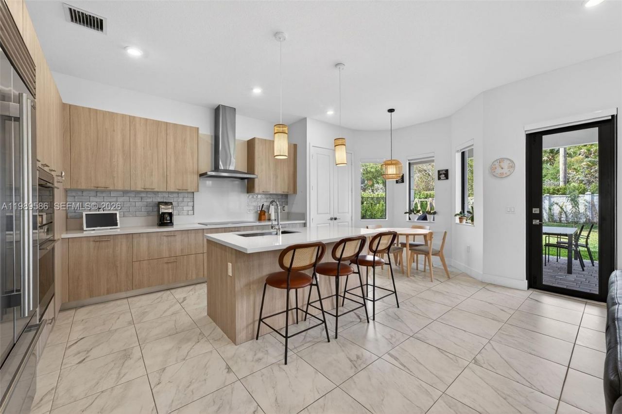 8267 SW 120th Ter , Miami, FL 33156 Photo