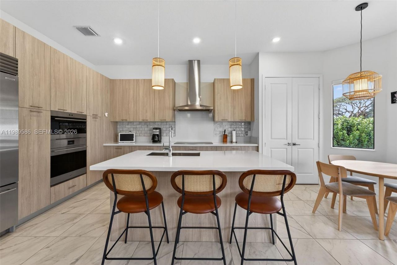 8267 SW 120th Ter , Miami, FL 33156 Photo