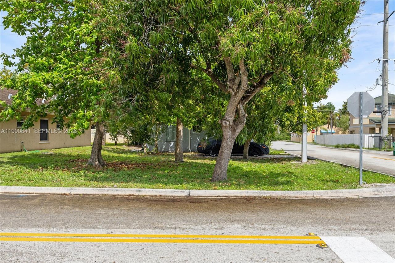 2901 NW 9th Ct , Fort Lauderdale, FL 33311 Photo