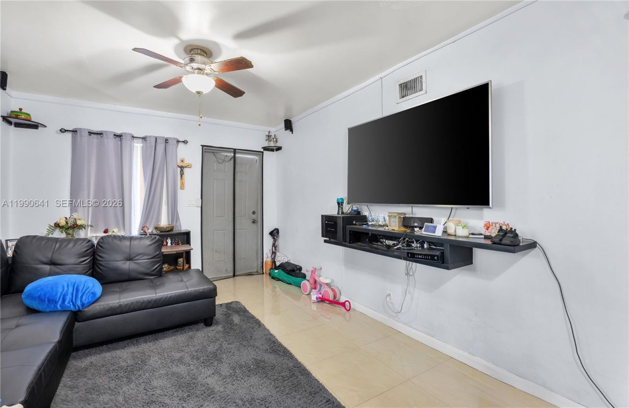 2901 NW 9th Ct , Fort Lauderdale, FL 33311 Photo