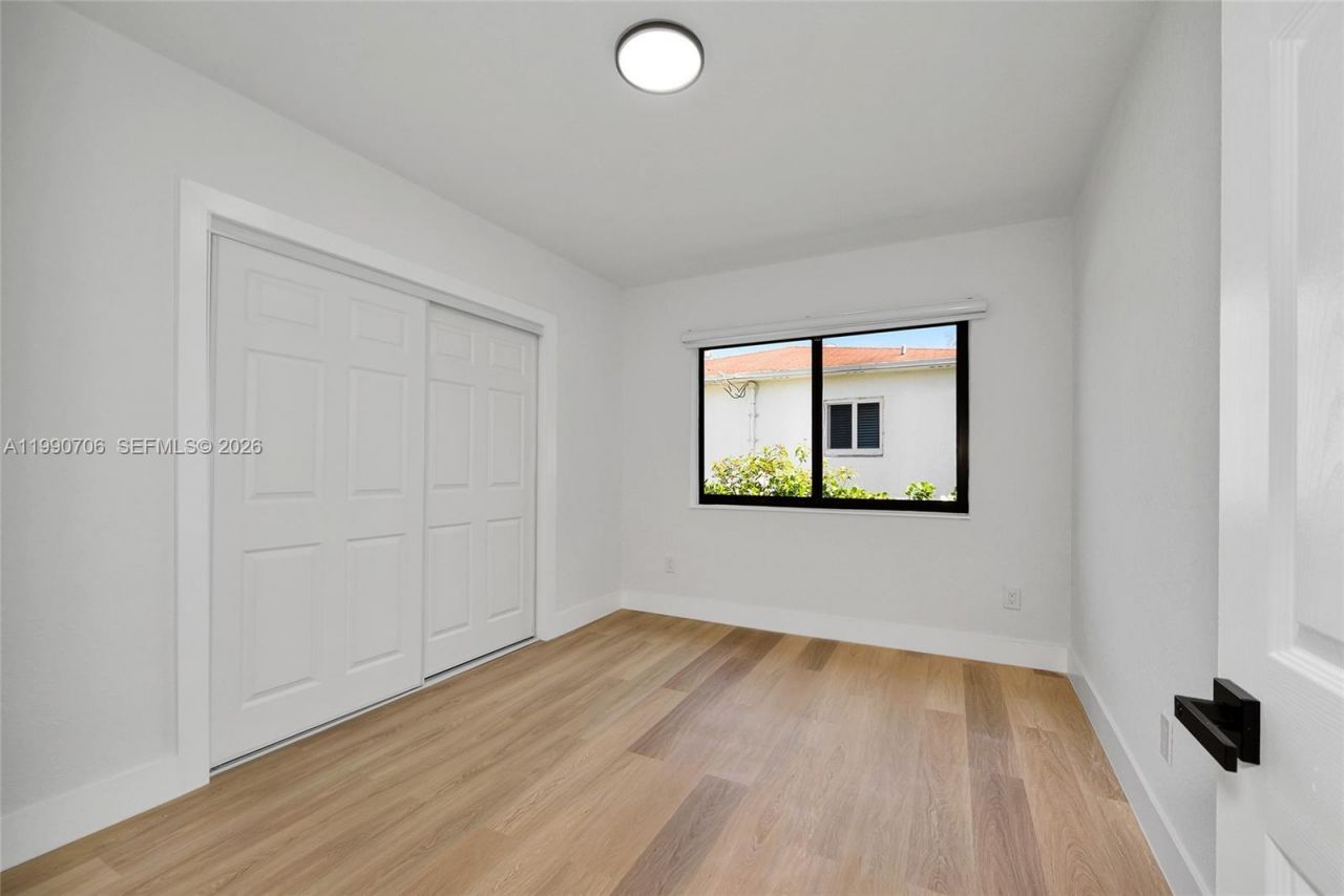 1470 NW 51st Ter, Miami, FL 33142 Photo