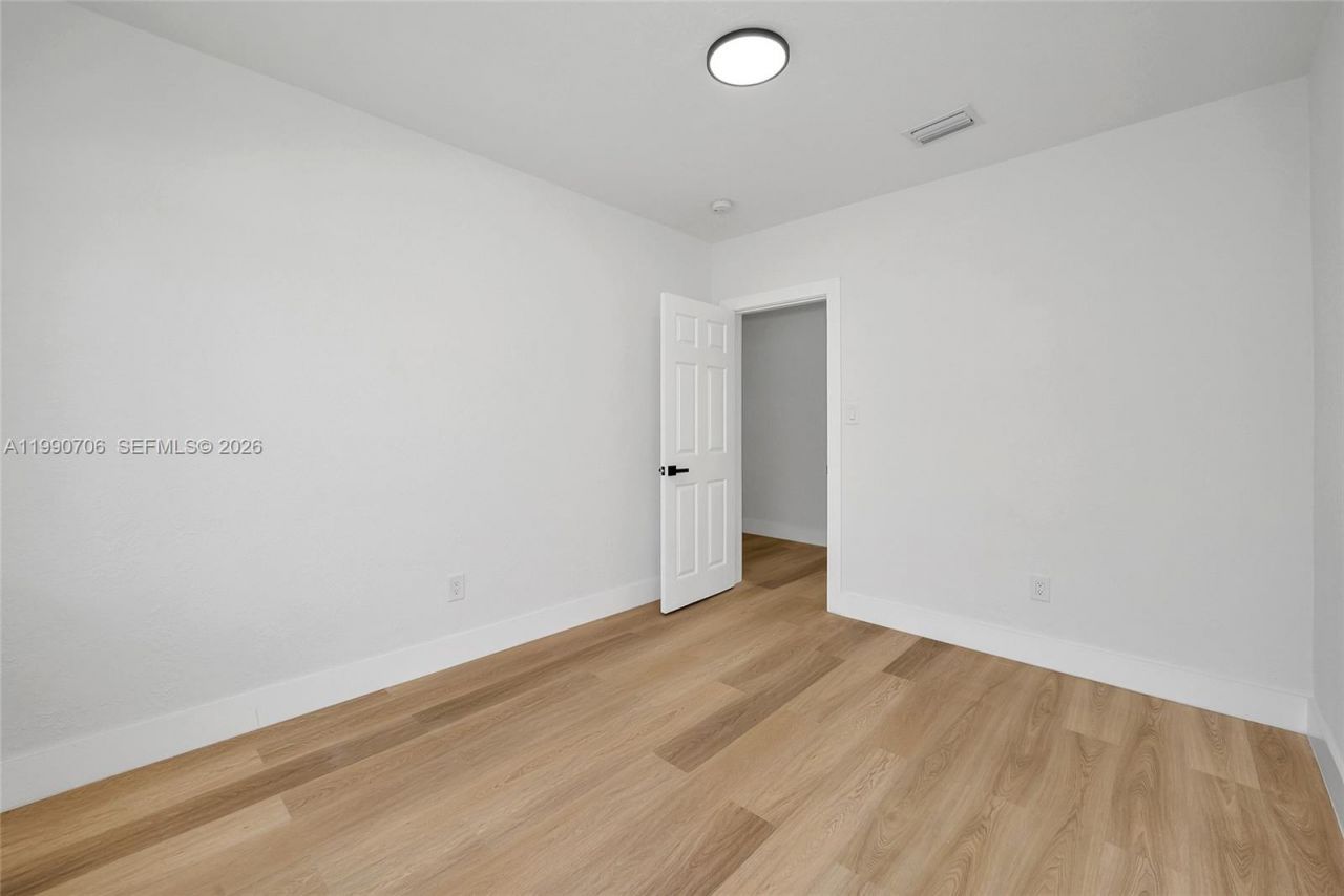 1470 NW 51st Ter, Miami, FL 33142 Photo