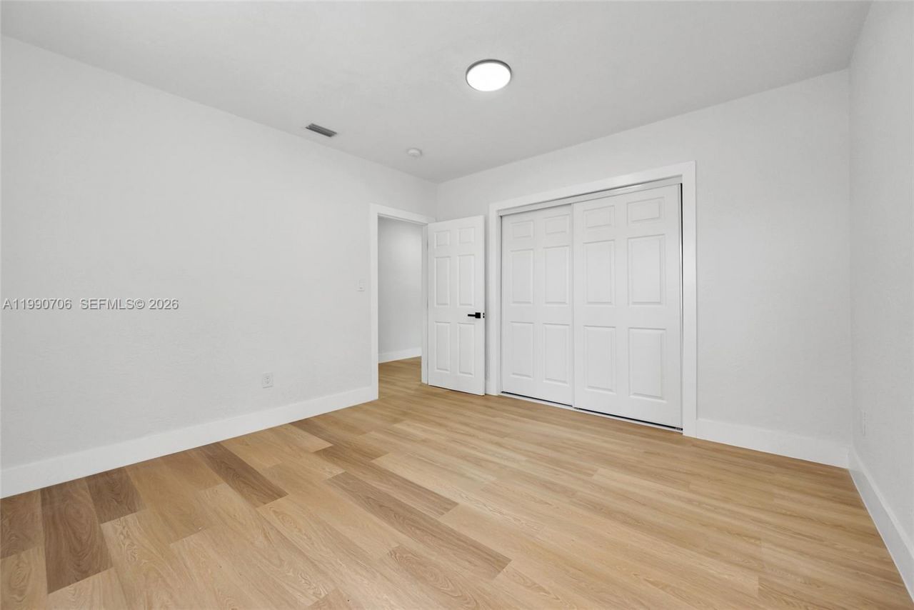 1470 NW 51st Ter, Miami, FL 33142 Photo