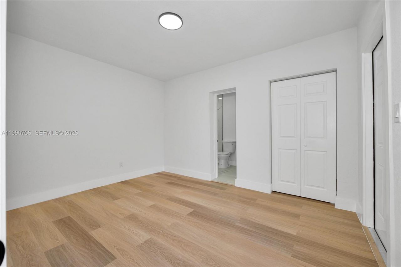 1470 NW 51st Ter, Miami, FL 33142 Photo