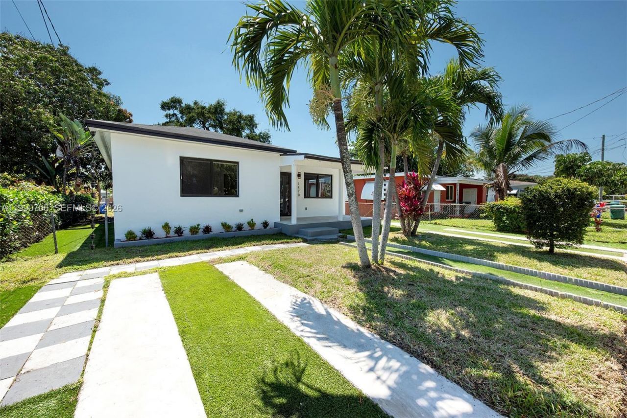 1470 NW 51st Ter, Miami, FL 33142 Photo