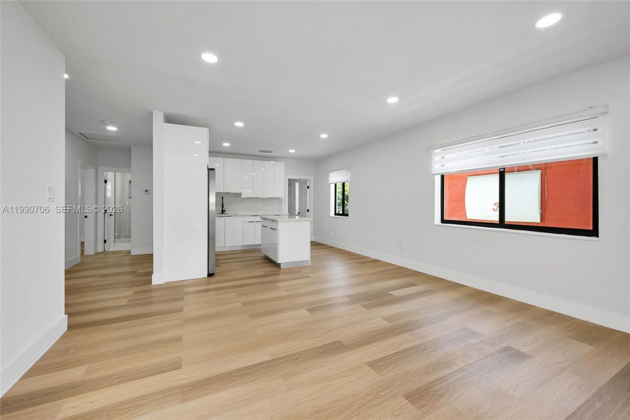 1470 NW 51st Ter, Miami, FL 33142 Photo