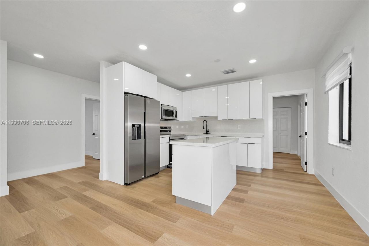 1470 NW 51st Ter, Miami, FL 33142 Photo