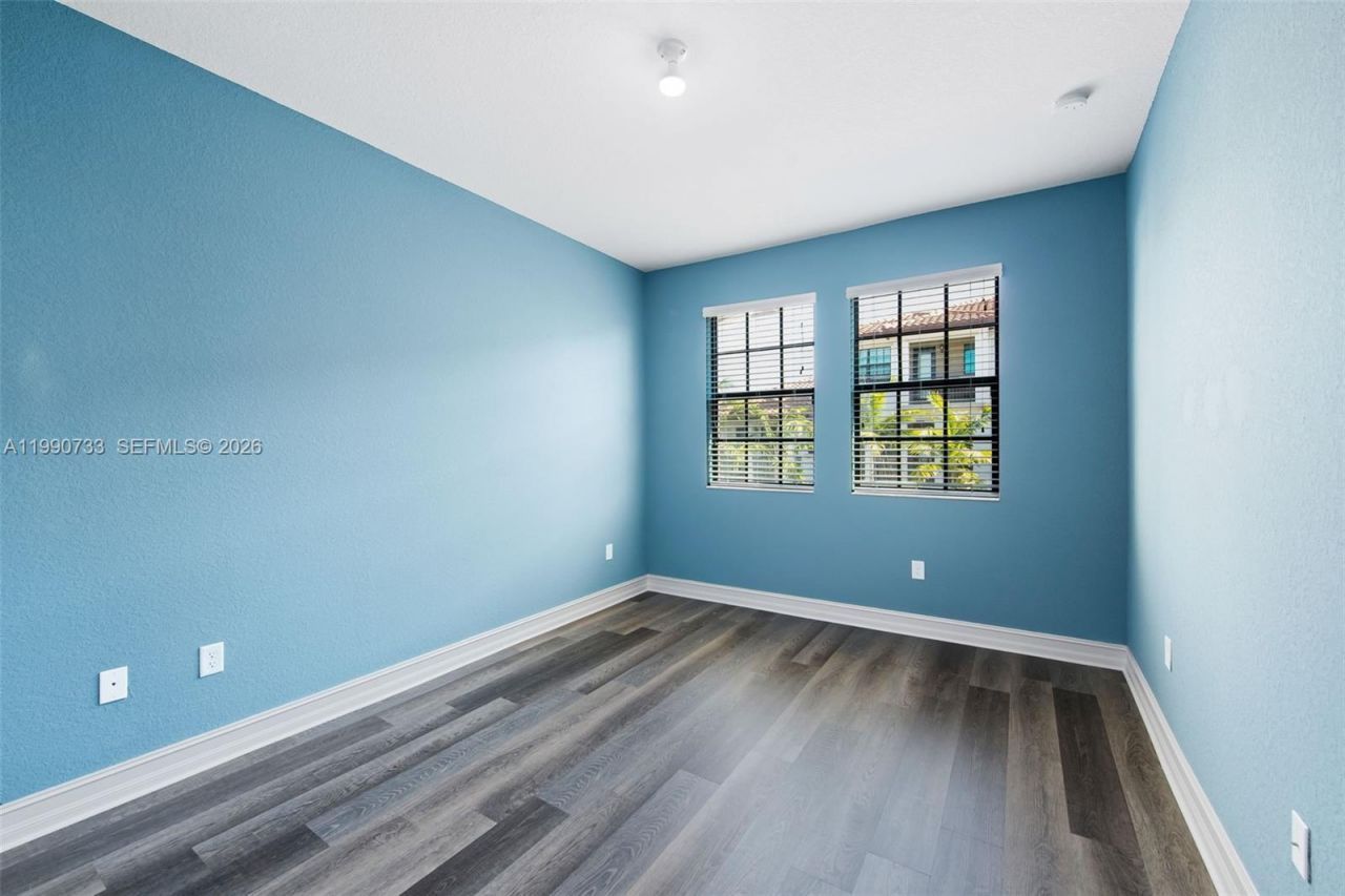 11724 SW 13th Ln , Pembroke Pines, FL 33025 Photo