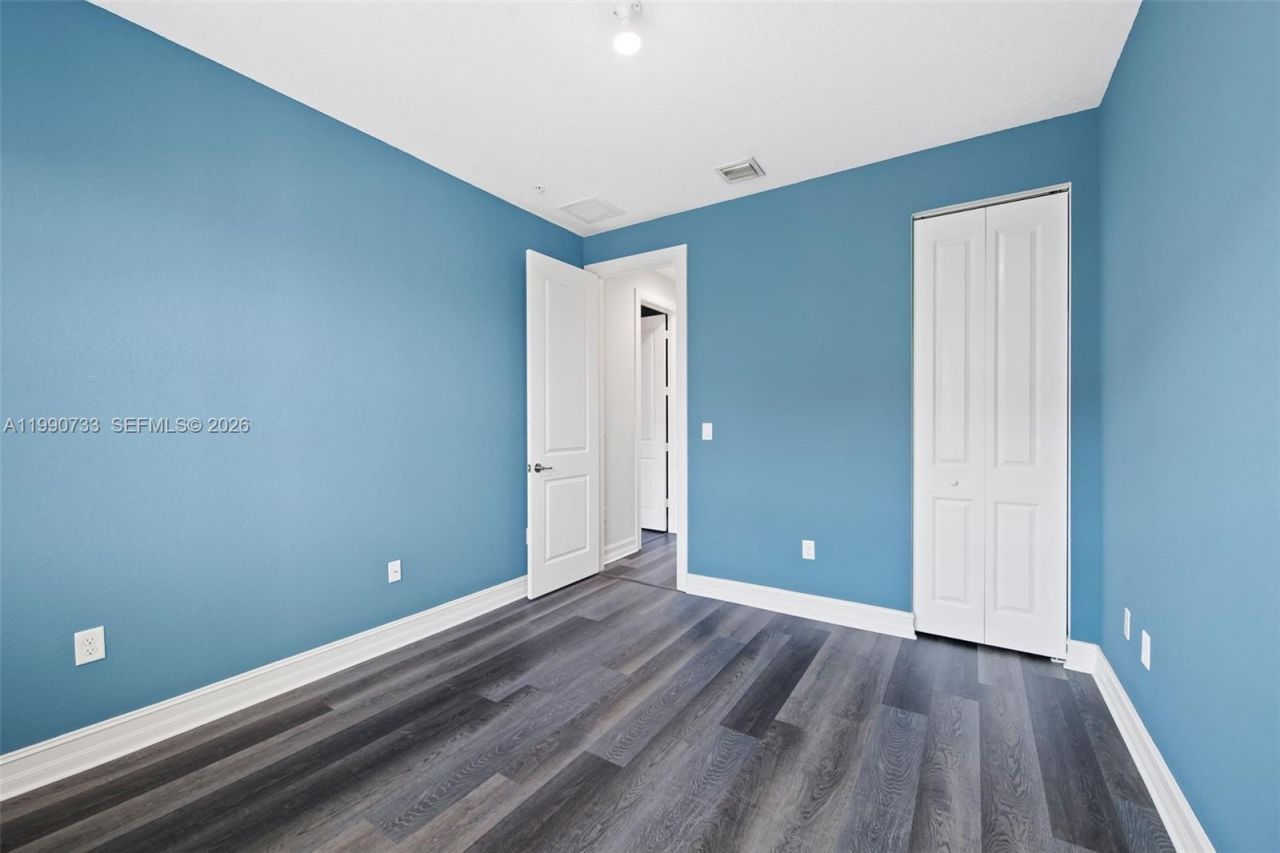 11724 SW 13th Ln , Pembroke Pines, FL 33025 Photo