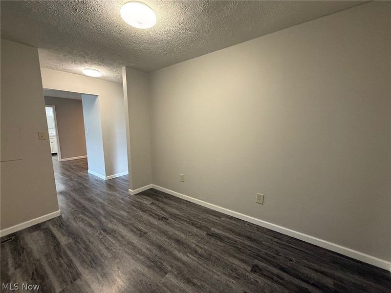 111 Goredon Drive, Chardon, OH 44024 Photo 13