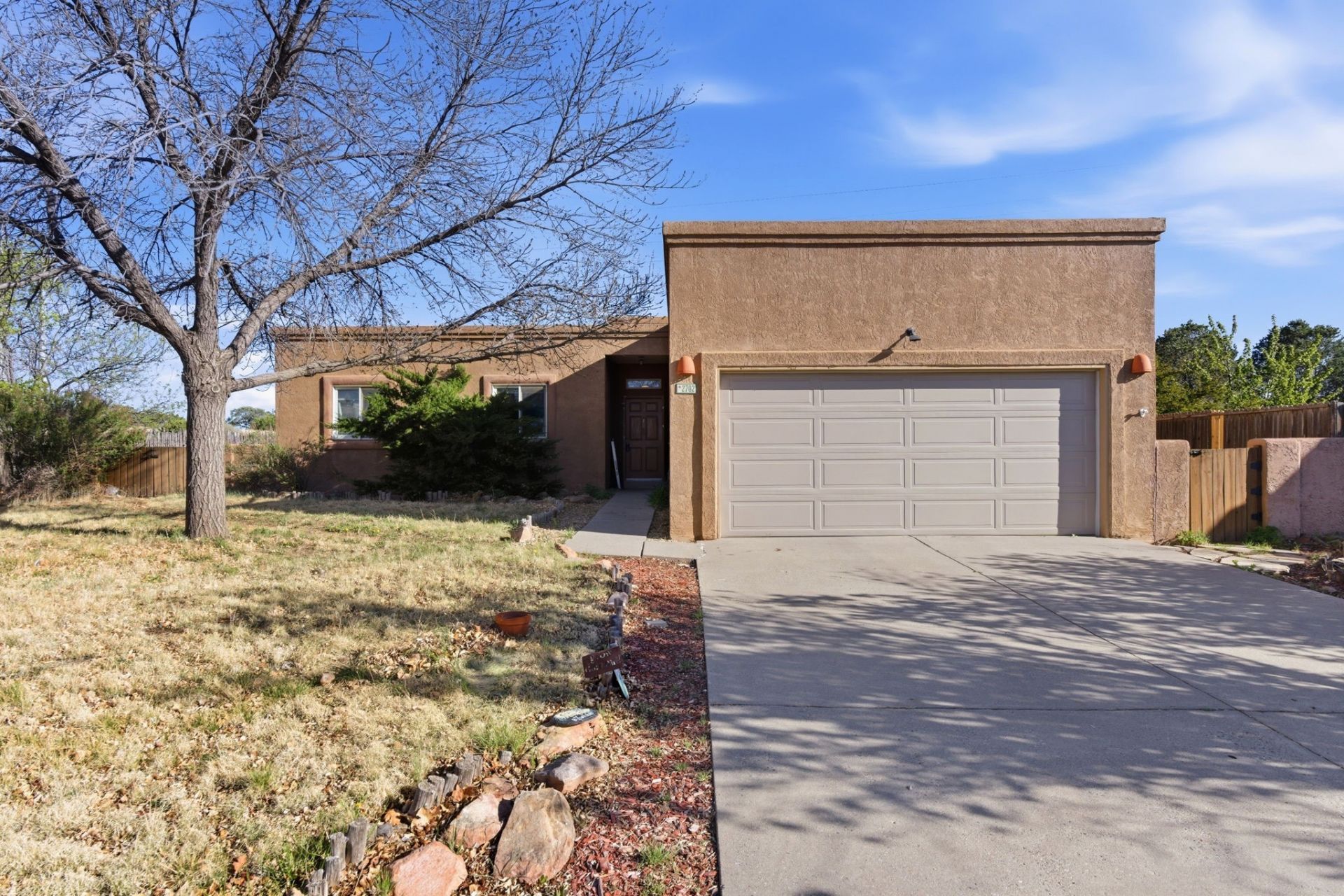 2702 La Silla Dorada, Santa Fe, NM 87505 Main Photo