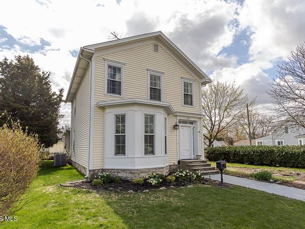 426 W Wayne Street, Maumee, OH 43537