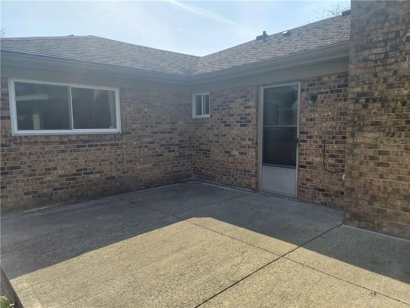 7554 Roselake Drive, Butler Township, OH 45414 Photo 14