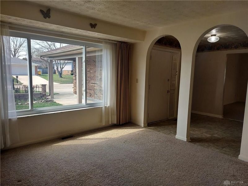 7554 Roselake Drive, Butler Township, OH 45414 Photo 21