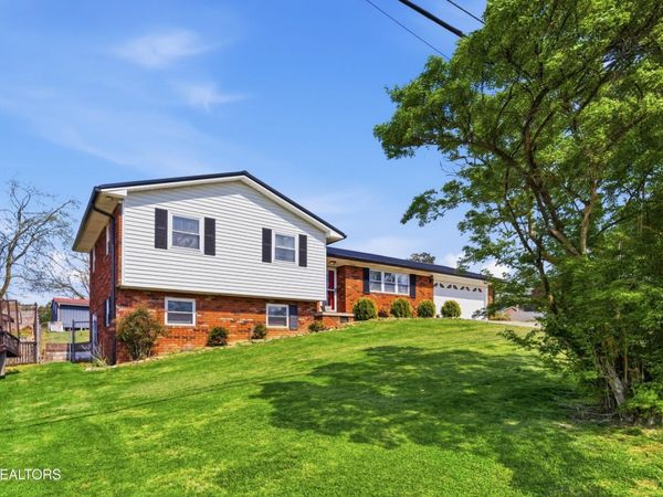 7336 Palmleaf Rd, Knoxville, TN 37918