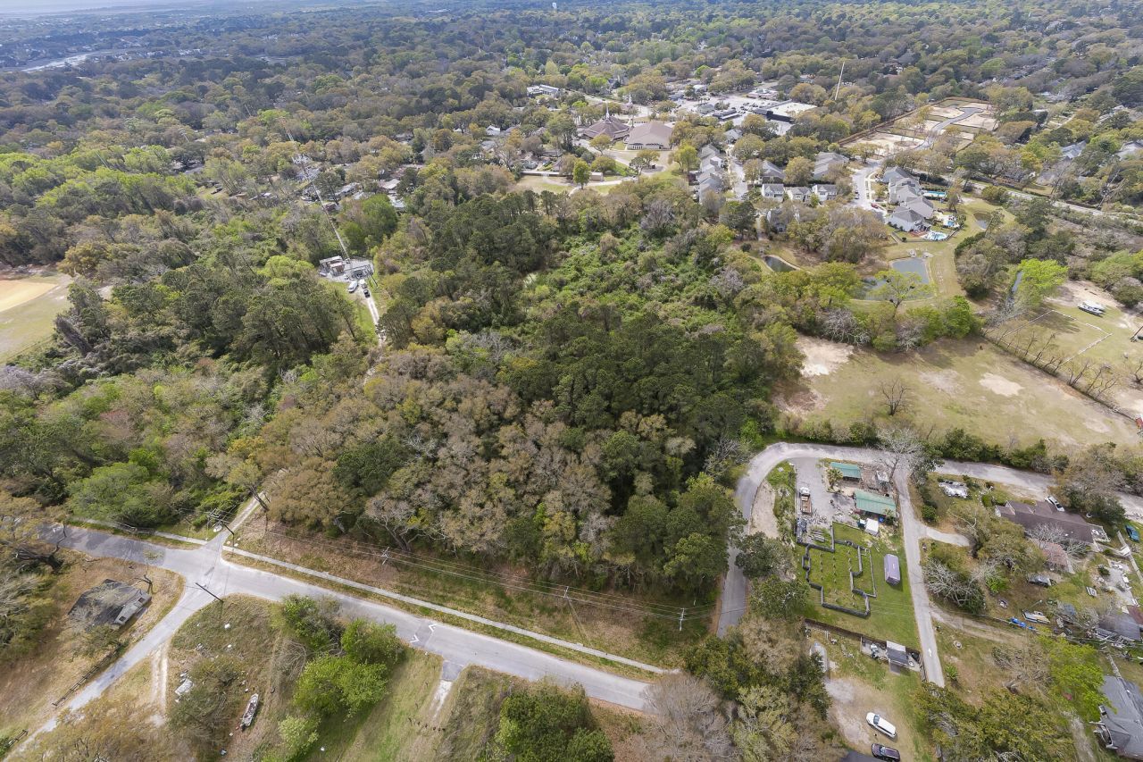 1015 Honey Hill Road Photo 10