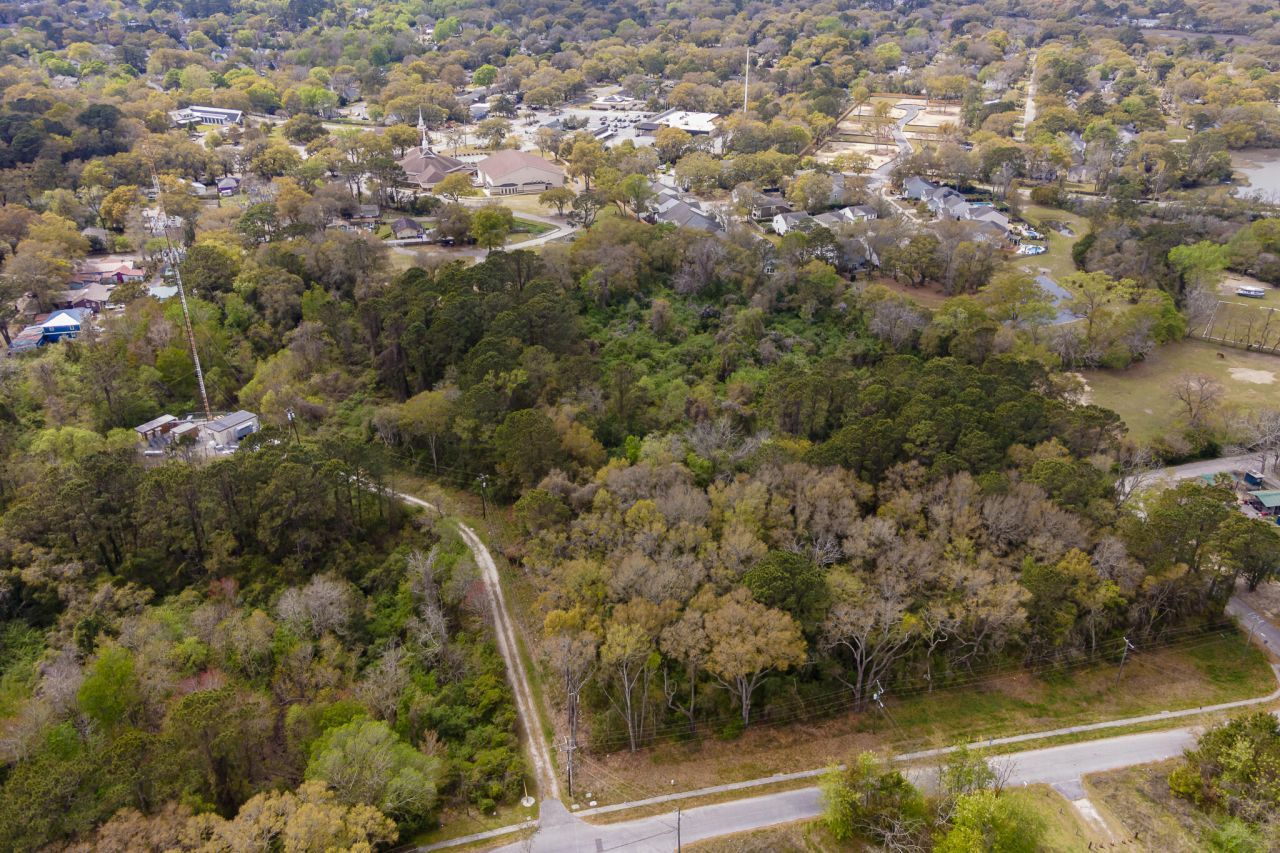 1015 Honey Hill Road Photo 12