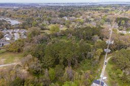 1015 Honey Hill Road photo 4