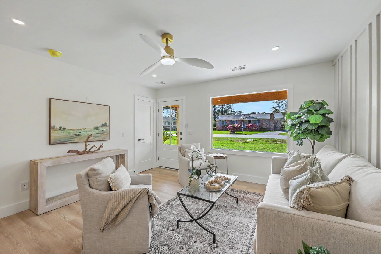 790 Hoss Road Photo 9