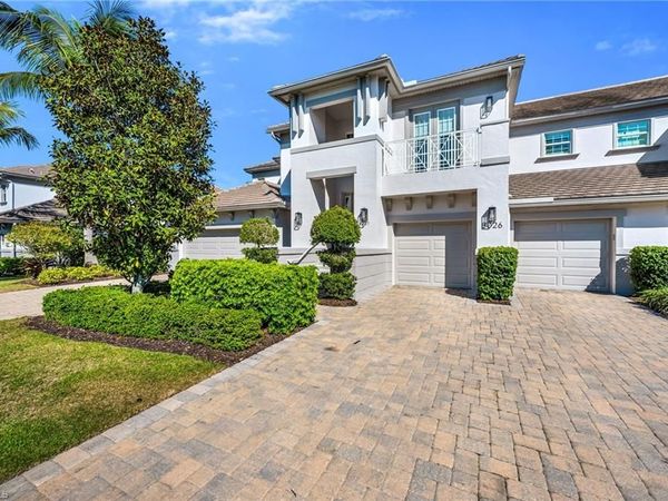 8026 Signature Club CIR, Unit 5-201, NAPLES, FL 34113