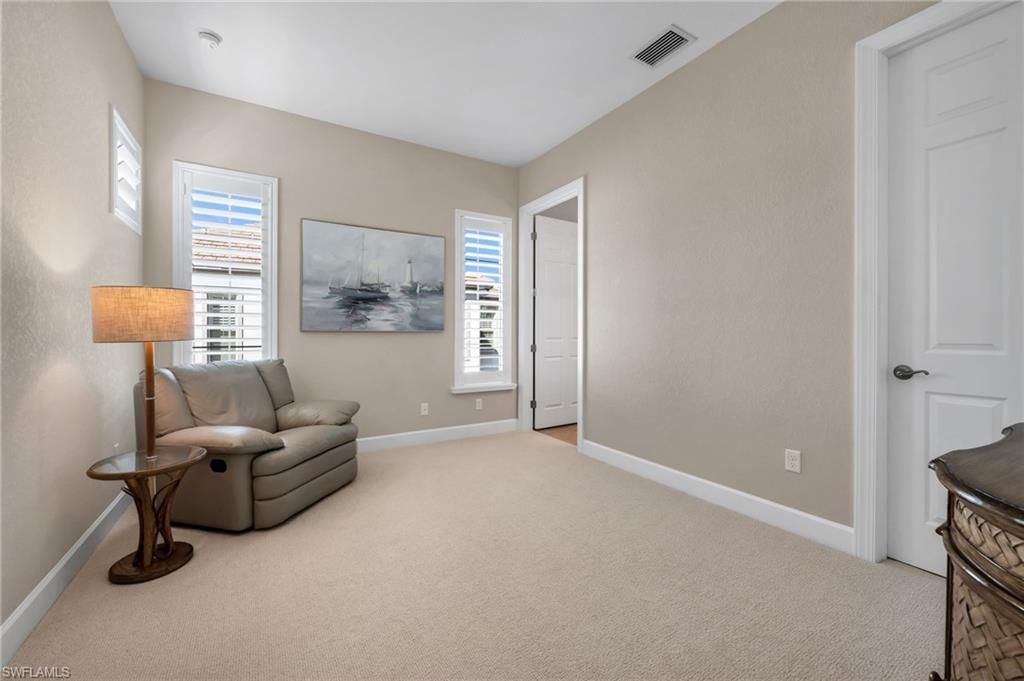 8026 Signature Club Cir, Unit 5-201, Naples, FL 34113 Photo